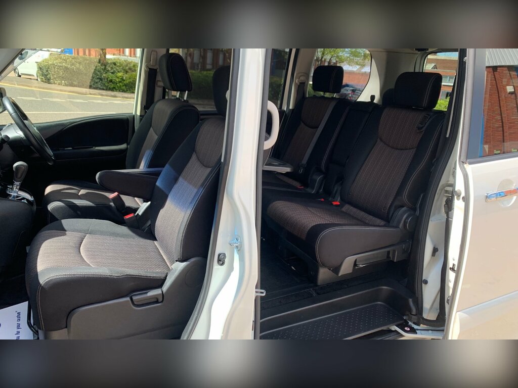 Nissan Serena Mpv Silver #29