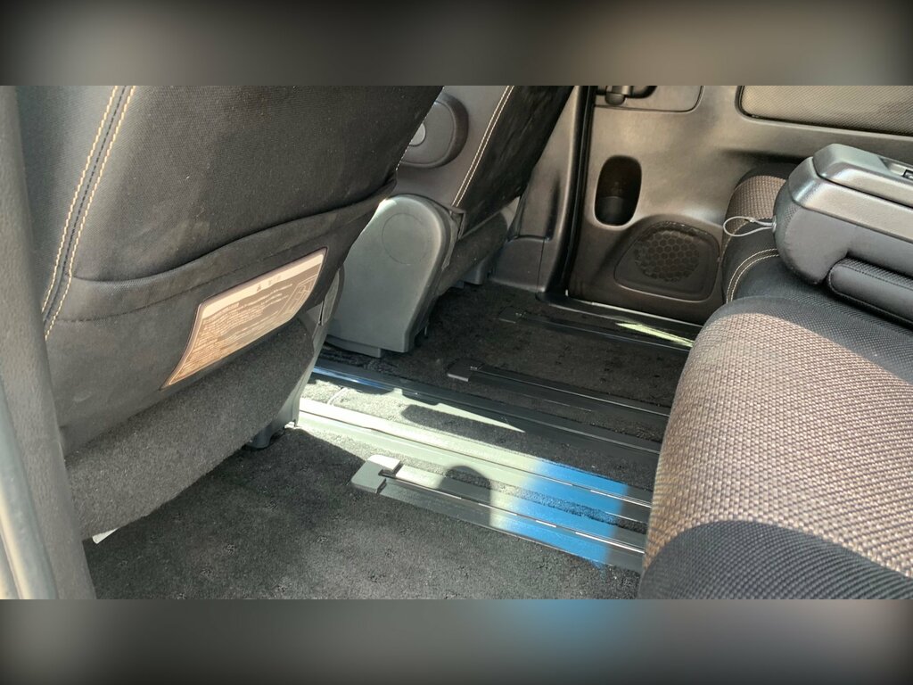Nissan Serena Mpv Silver #38