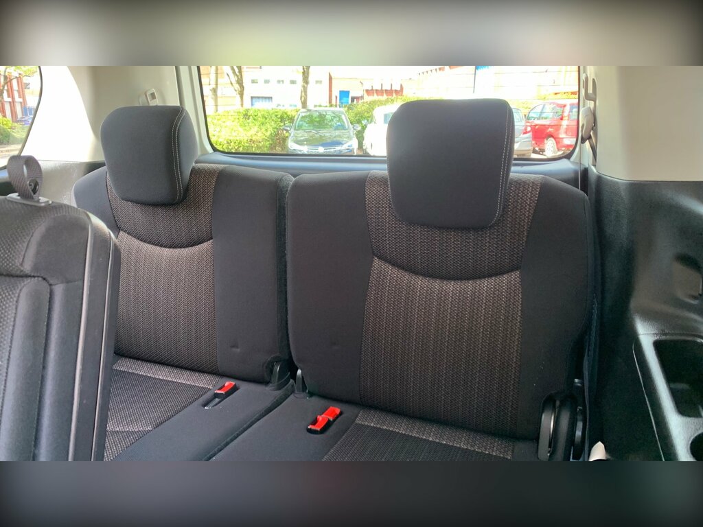 Nissan Serena Mpv Silver #32