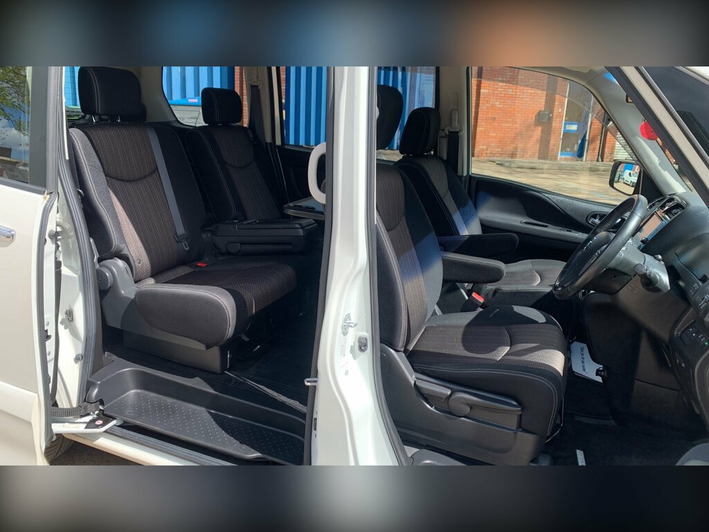 Nissan Serena Mpv Silver #41