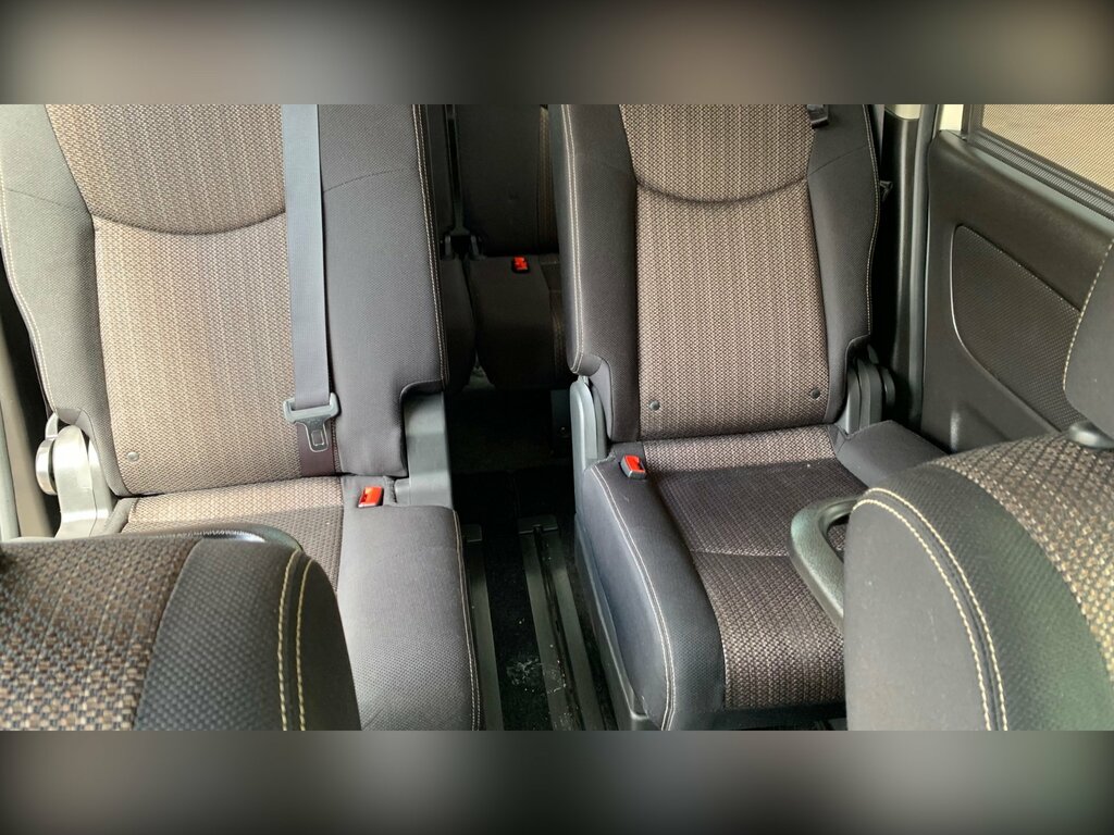 Nissan Serena Mpv Silver #70