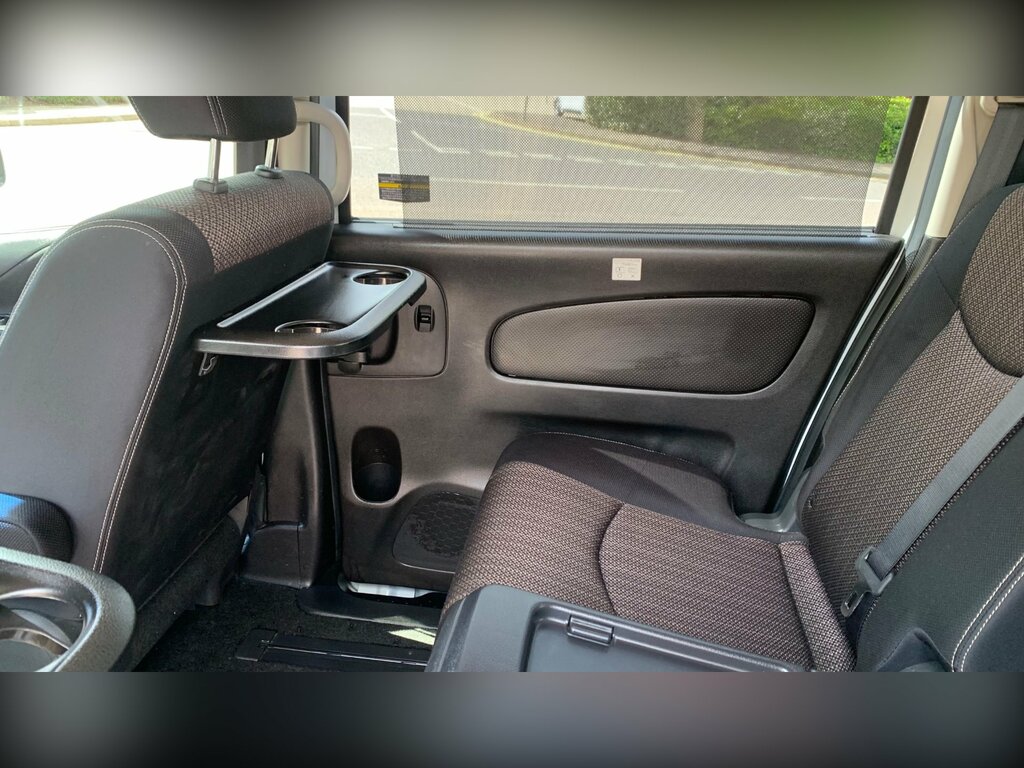 Nissan Serena Mpv Silver #36