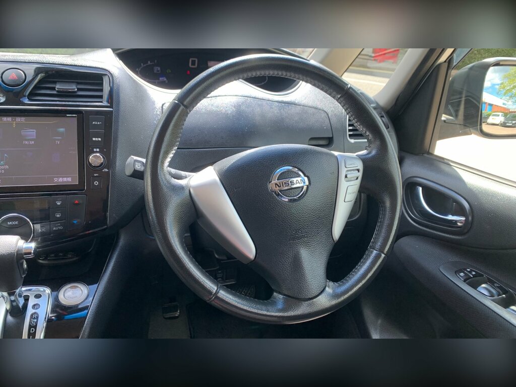 Nissan Serena Mpv Silver #55