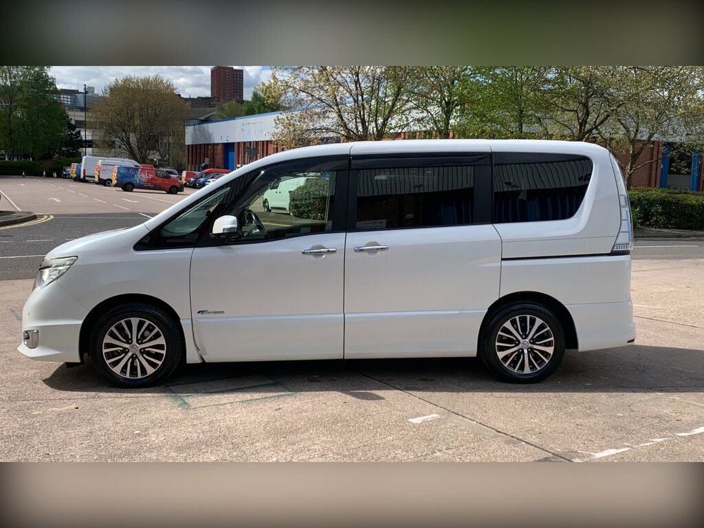 Nissan Serena Mpv Silver #7