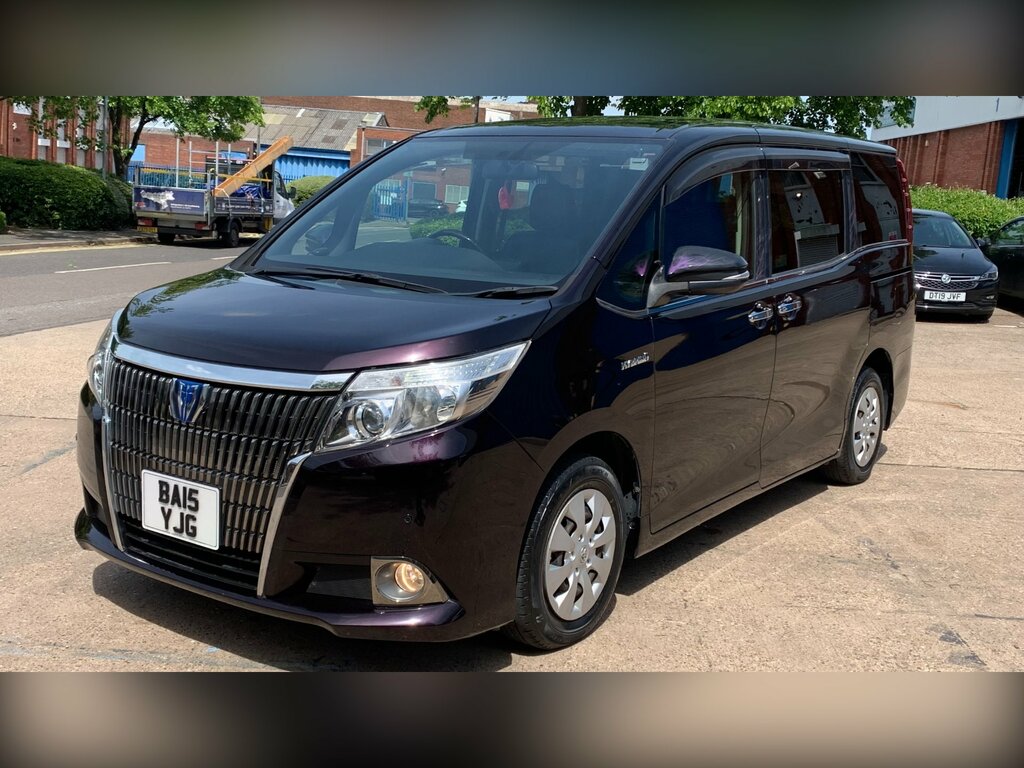 Toyota Voxy Esquire 1.8 Hybrid 7 Seats Mpv Purple #5