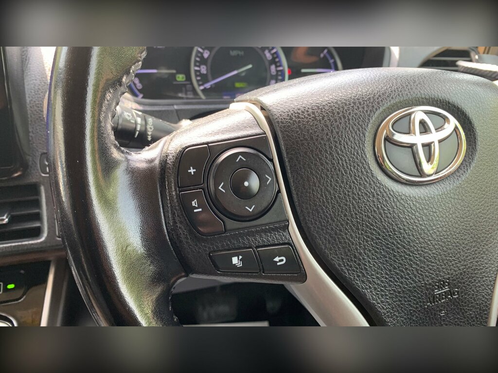 Toyota Voxy 1.8 Vvt-h 7 Black #74