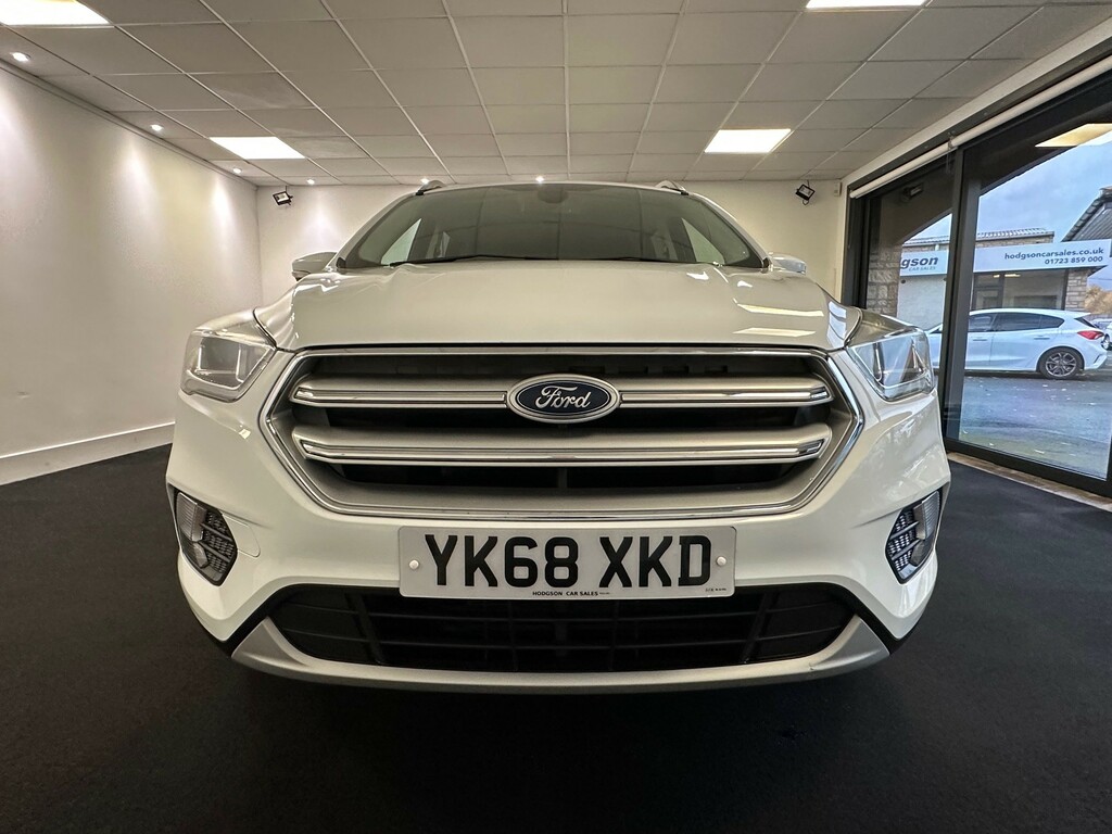 Ford Kuga 1.5 Tdci Titanium Suv Eur YK68XKD White #2