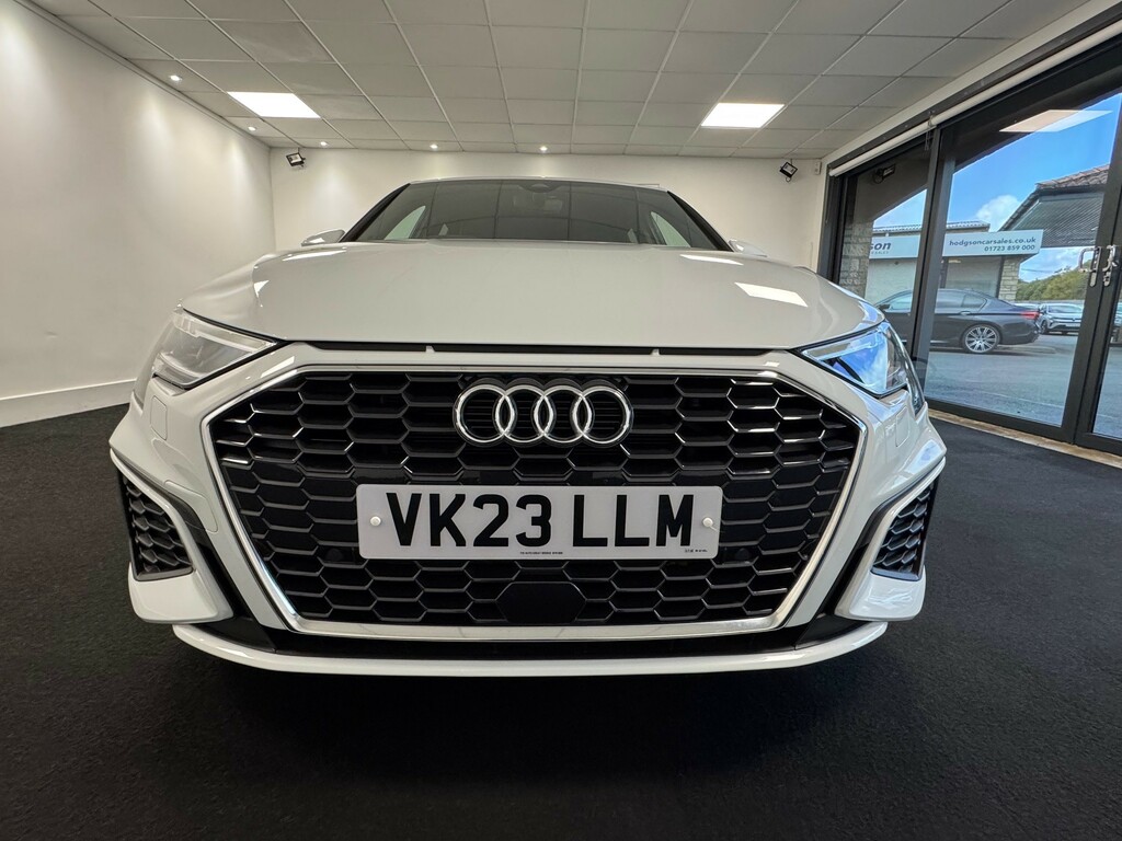 Audi A3 1.0 Tfsi 30 S Line Sportback Eur VK23LLM White #2