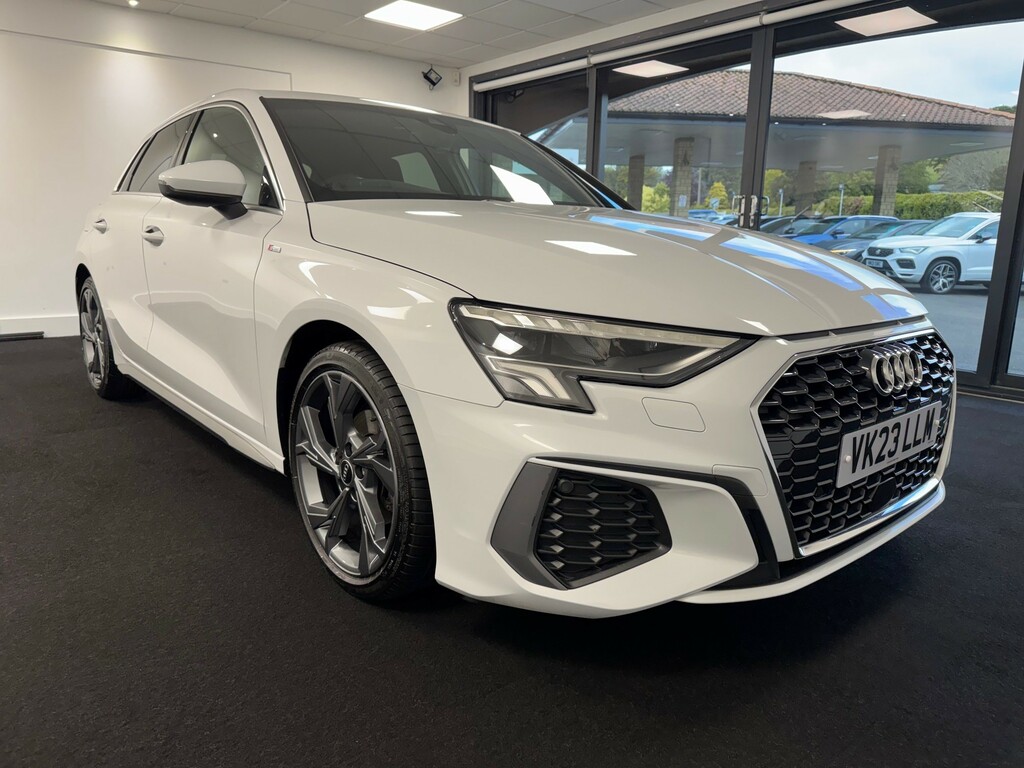 Audi A3 1.0 Tfsi 30 S Line Sportback Eur VK23LLM White #3