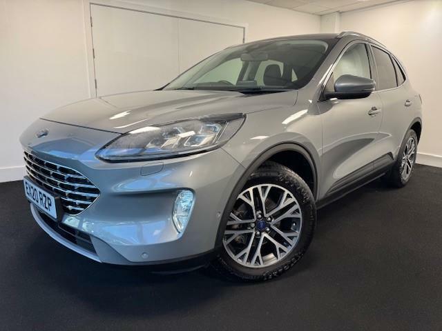 Ford Kuga 1.5T Ecoboost Titanium First Edition Suv Petro Silver