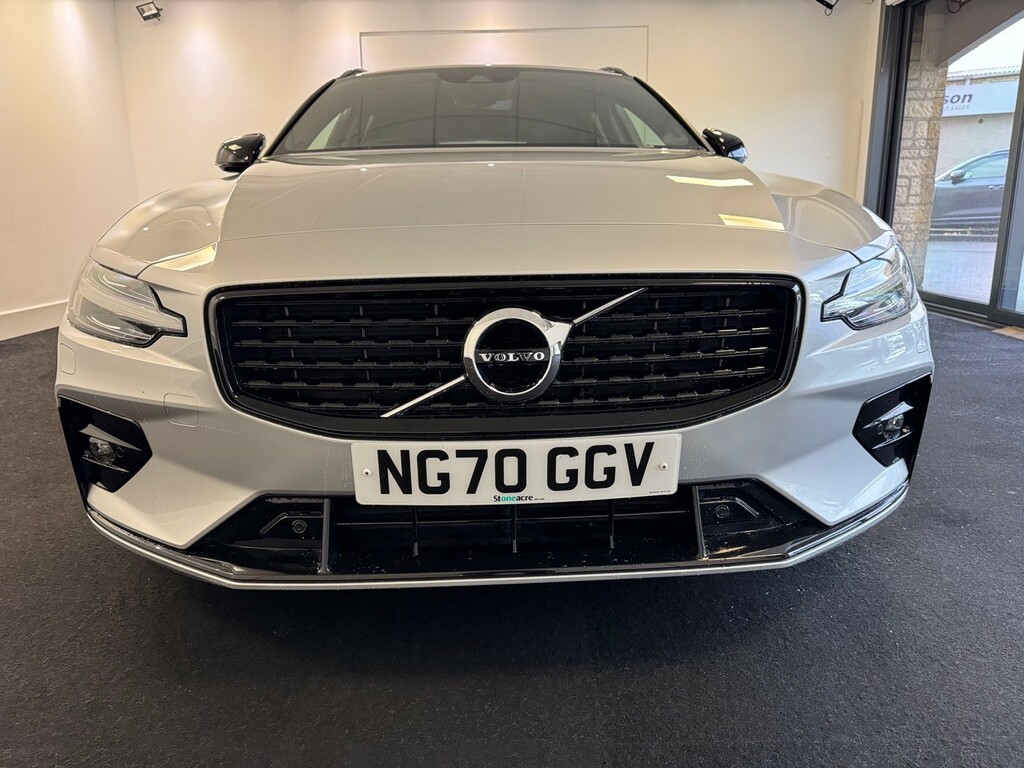 Volvo V60 Estate 2.0 B3 Mhev R-design Estate Hybr NG70GGV Silver #2