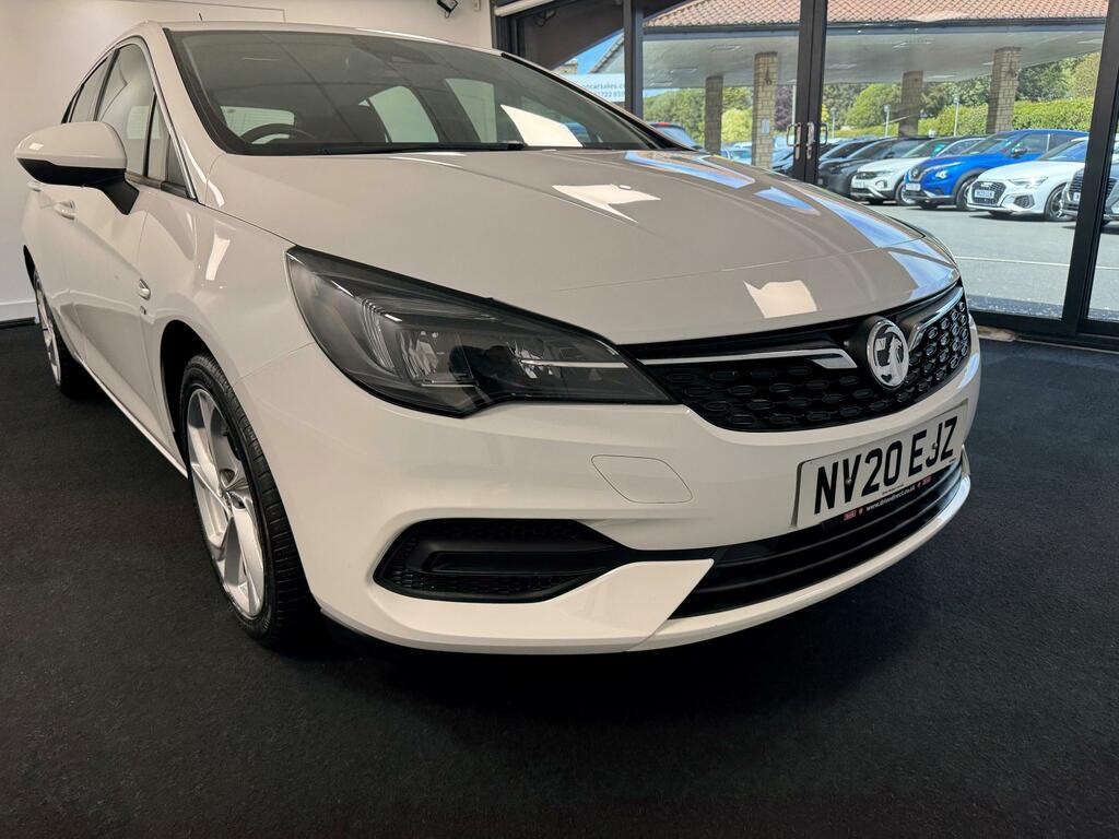 Vauxhall Astra 1.2 Turbo Sri Nav Hatchback Euro NV20EJZ White #4