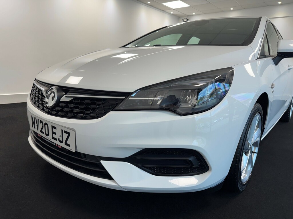 Vauxhall Astra 1.2 Turbo Sri Nav Hatchback Euro NV20EJZ White #5