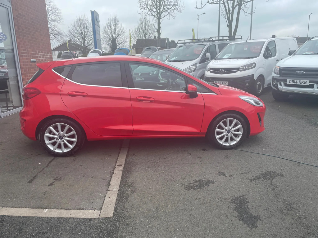 Ford Fiesta 1.0T Ecoboost Titanium Hatchback VU18TSO #6