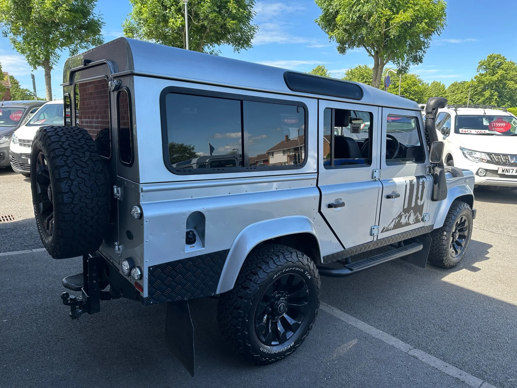 Land Rover Defender 110 2.4 Tdci Xs Station Wagon 4Wd Mw  #6