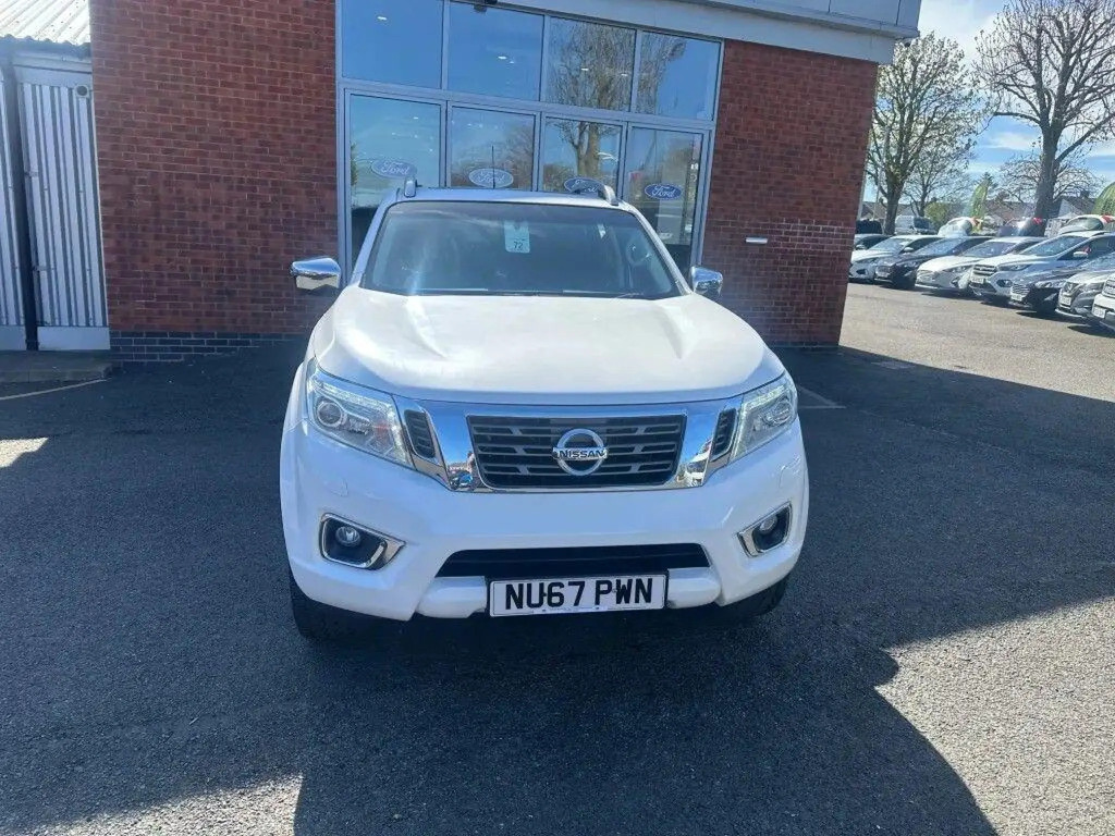 Nissan Navara 2.3 Dci Tekna Pickup Double Cab #3