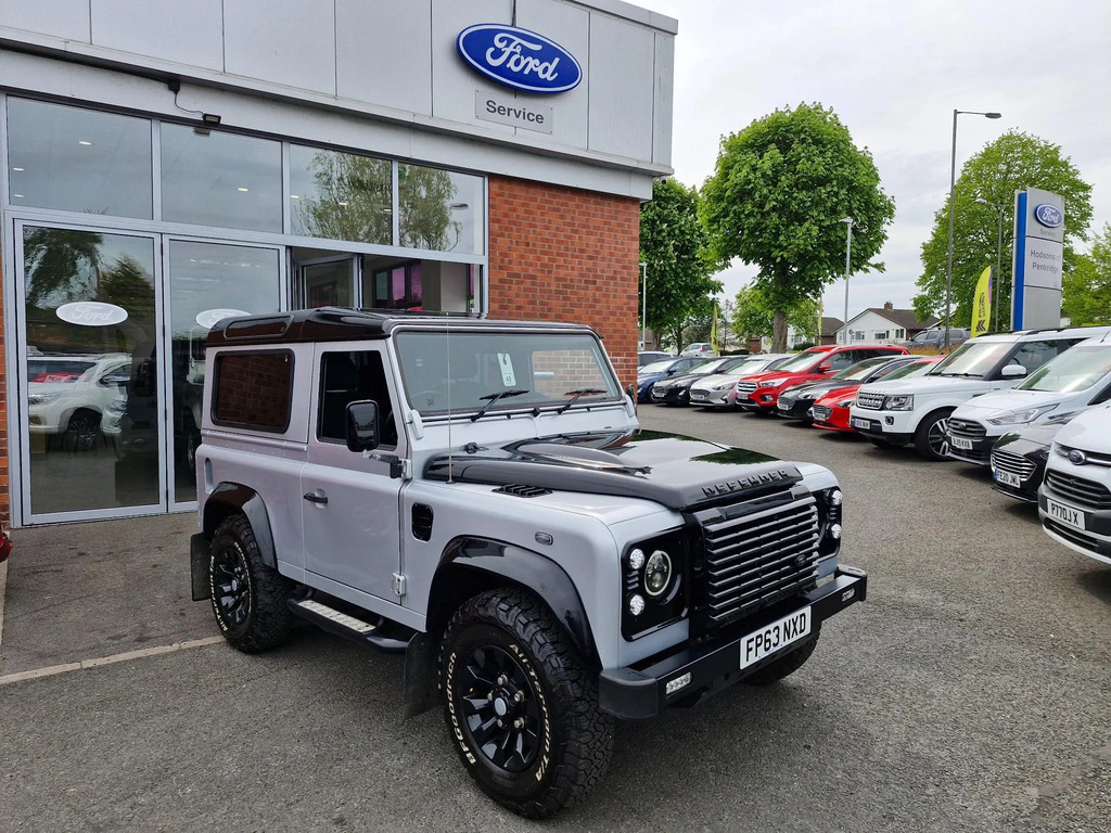 Land Rover Defender 90 2.2 Tdci Xs Station Wagon Double Cab Ma 