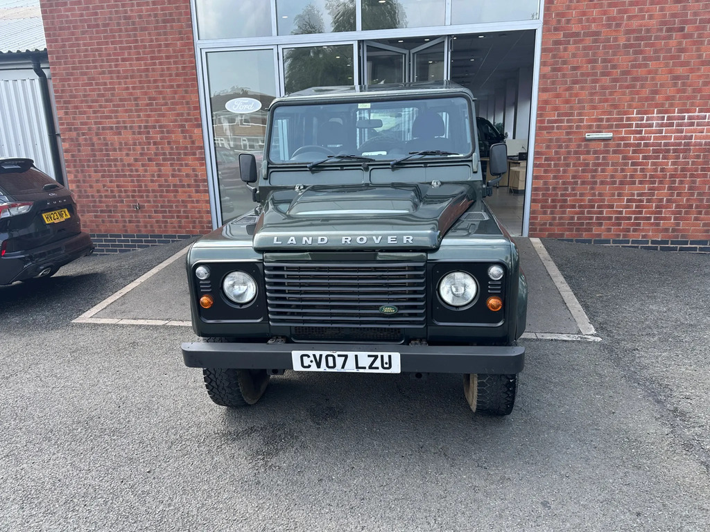 Land Rover Defender 90 2.4 Tdci County Hard Top Suv 4Wd #2