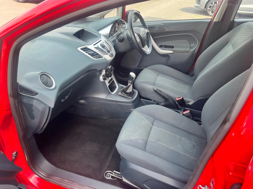 Ford Fiesta 1.25 Zetec Hatchback 133 Gkm, DS09TYK  #4