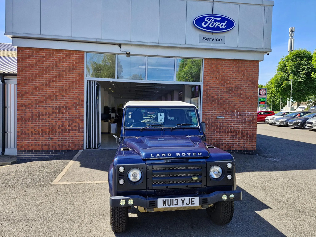 Land Rover Defender 90 2.2 Tdci Hard Top Suv 4Wd Swb Eu 
