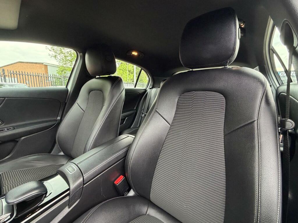 Mercedes-Benz A Class 1.3 A180 Sport 7G-dct Euro 6 S S YN68XOB White #3