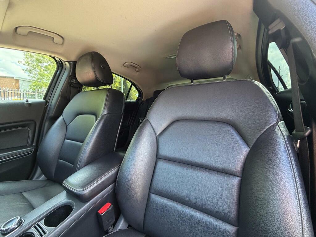 Mercedes-Benz A Class 1.6 A180 Se Executive Euro 6 S S BJ18HXA Black #4