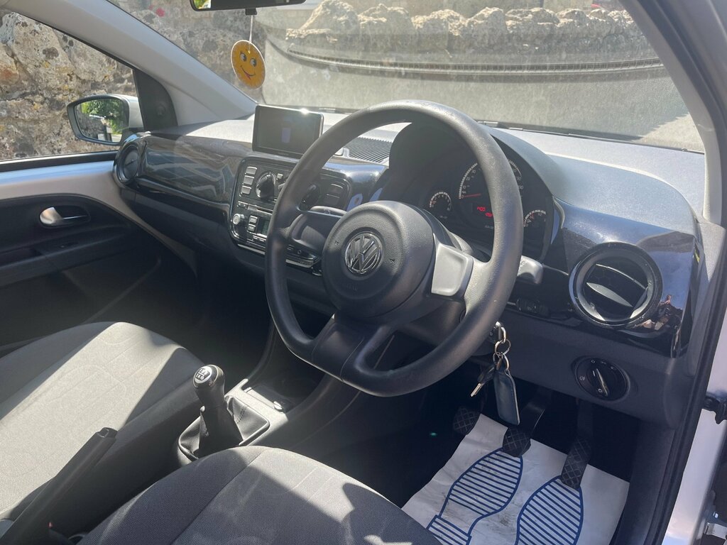 Volkswagen Up 1.0 Move Up Hatchback Euro 5 FG63YML Silver #3