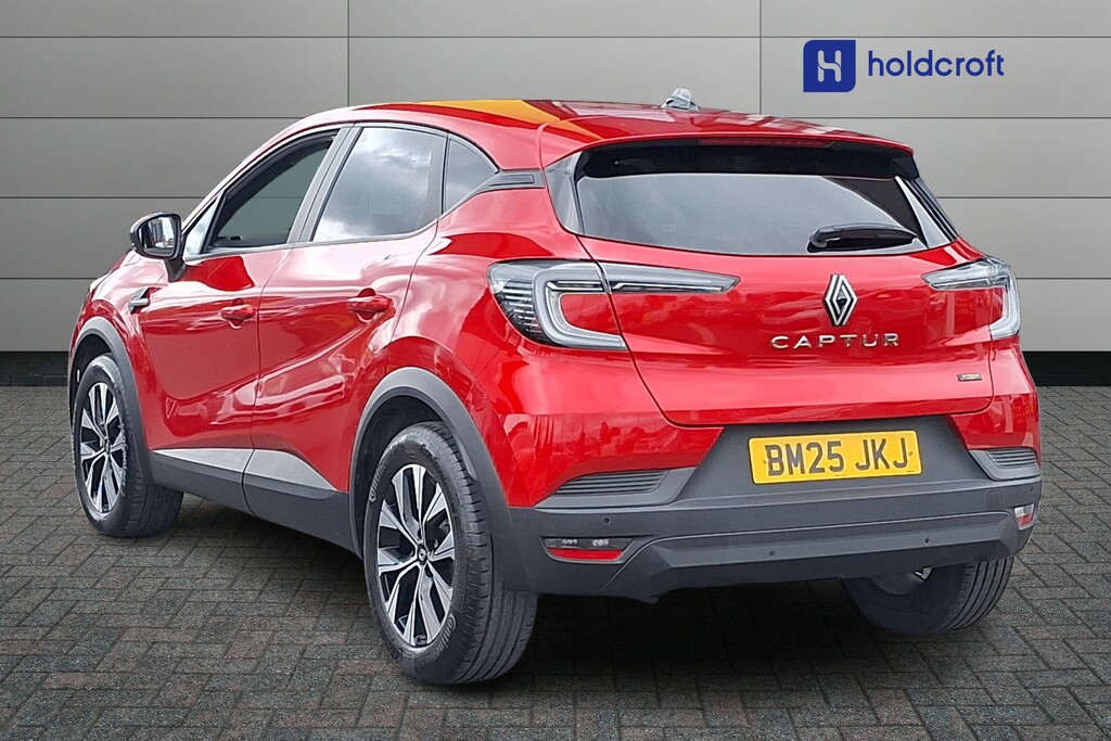 Renault Captur 1.6 E-tech Full Hybrid 145 Evolution BM25JKJ Red #2