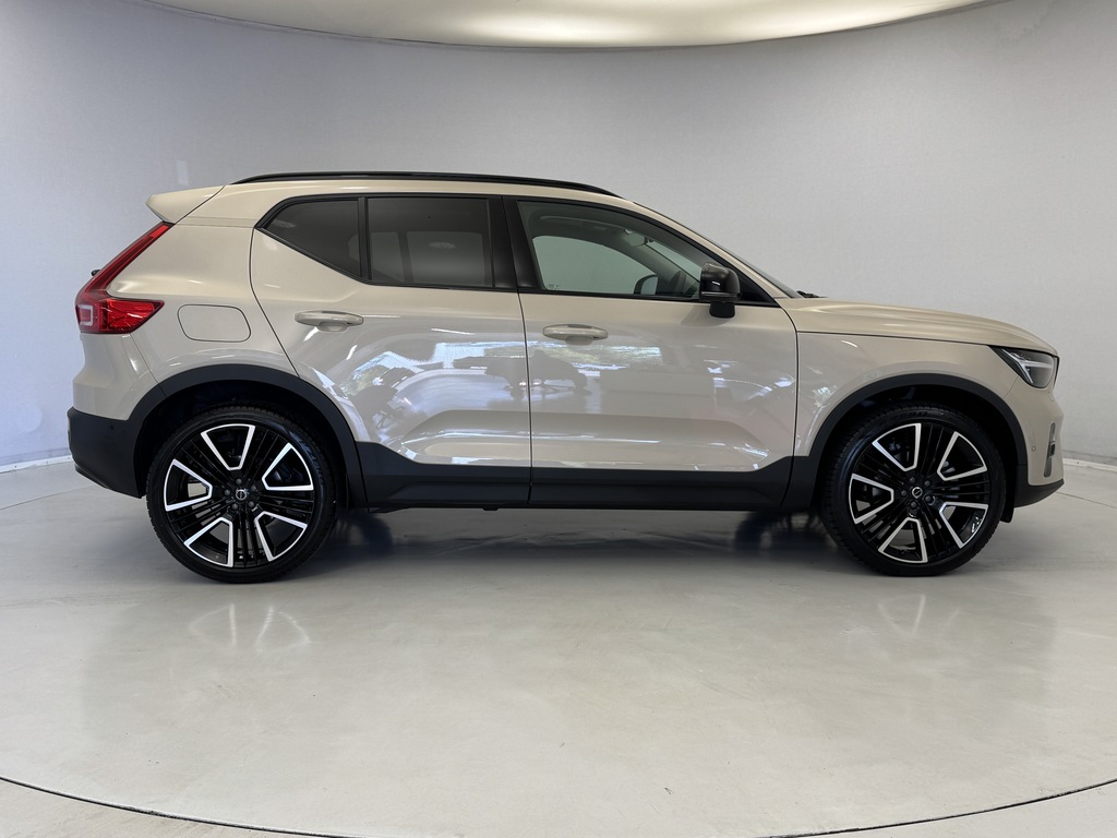 Volvo XC40 2.0 B4p Ultra Dark OY75XDO Gold #5