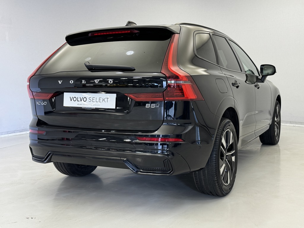 Volvo XC60 2.0 B5p Plus Dark Awd Geartronic RJ25ZWM Black #6
