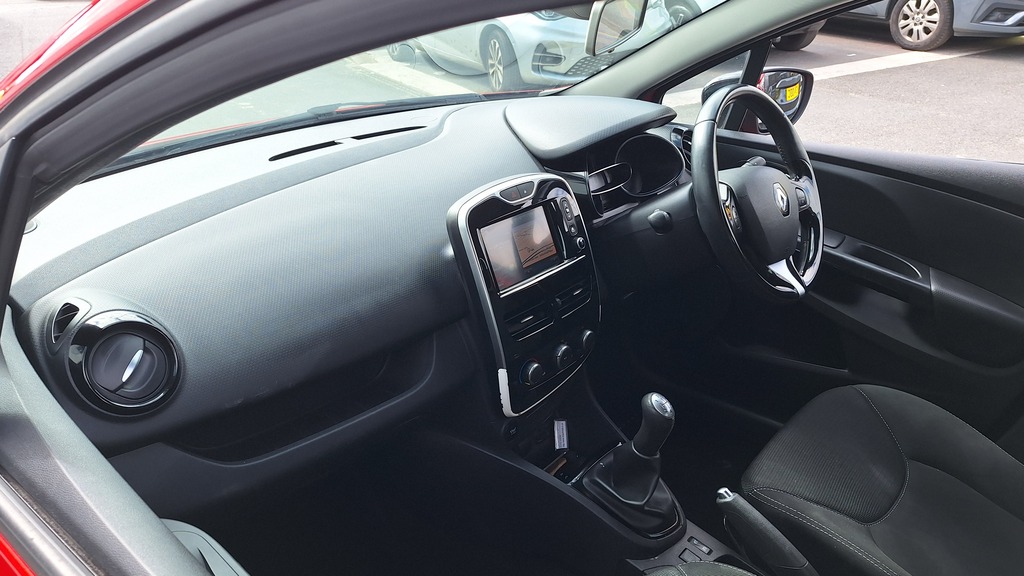 Renault Clio 1.5 Dci 90 Dynamique Nav Red #6