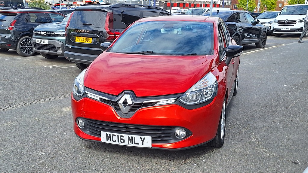 Renault Clio 1.5 Dci 90 Dynamique Nav Red