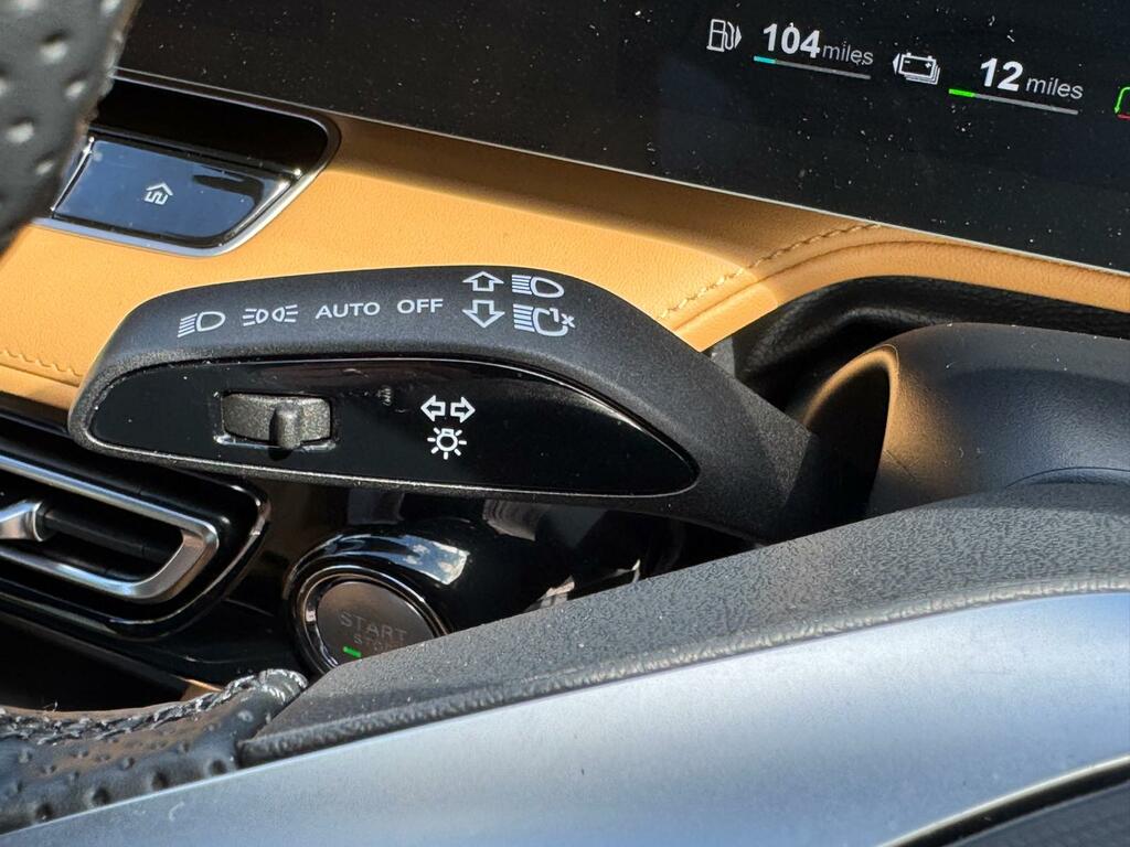 MG HS 1.5 T-gdi Phev Trophy LE75FHB White #5