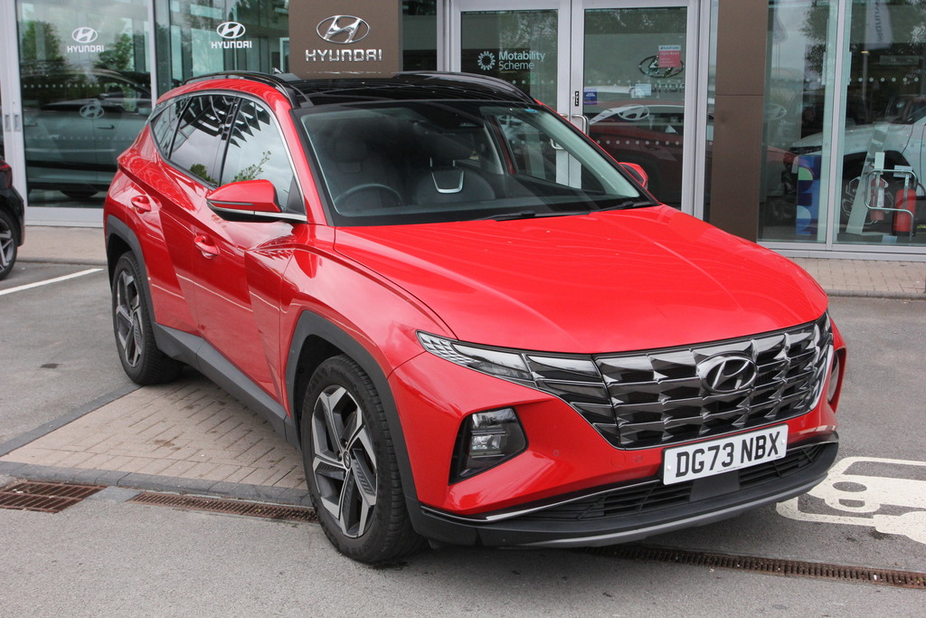 Hyundai Tucson 1.6 Tgdi Ultimate 2Wd Red