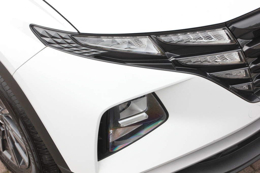 Hyundai Tucson 1.6 Tgdi Se Connect 2Wd BF72FYY White #3