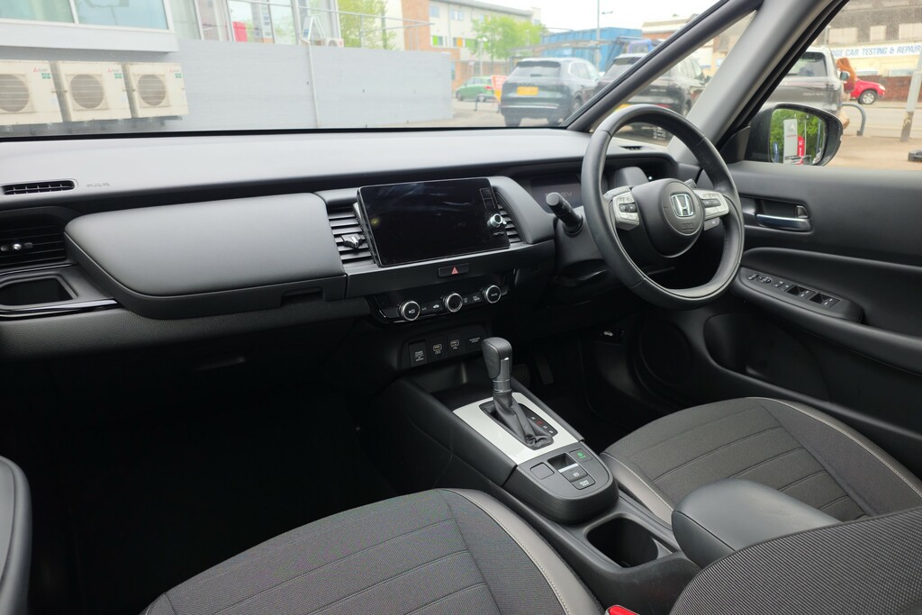 Honda Jazz 1.5 I-mmd Hybrid Crosstar Advance Ecvt FM73TXE #2