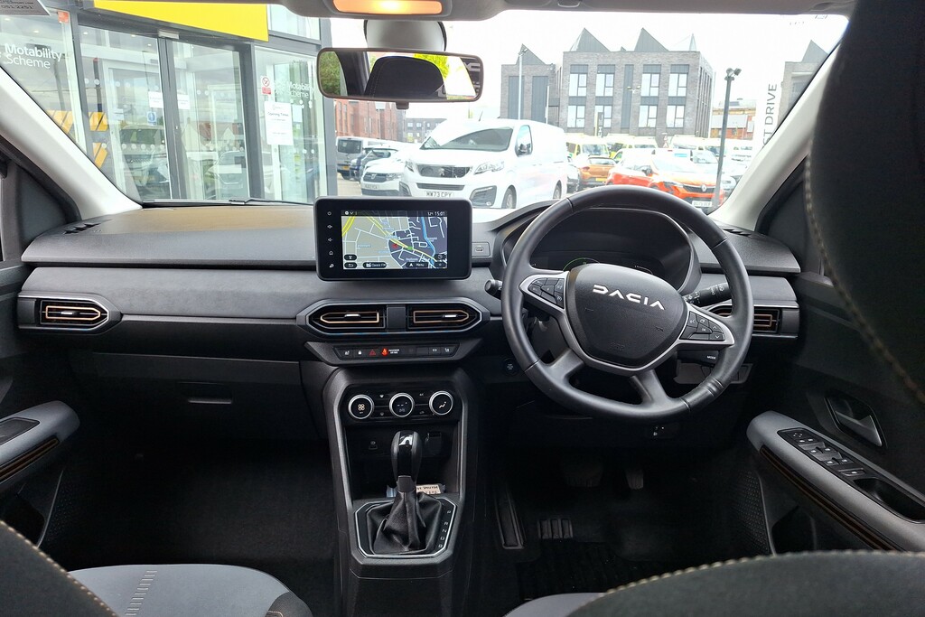 Dacia Jogger 1.6 Hev Extreme YO73VCW Green #3