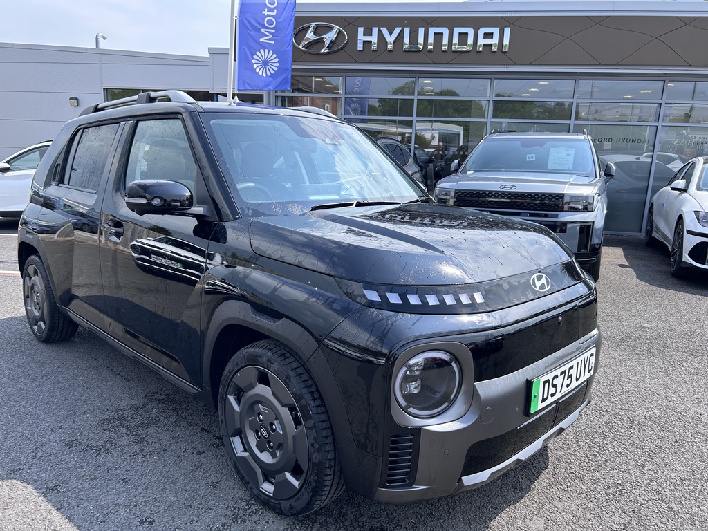 Hyundai Inster 85Kw Cross 49Kwh Black