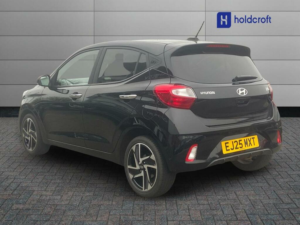 Hyundai I10 1.0 63 Premium Nav EJ25MXT Black #4