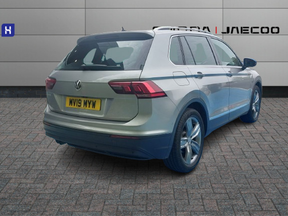 Volkswagen Tiguan 2.0 Tdi 150 Match Silver #6