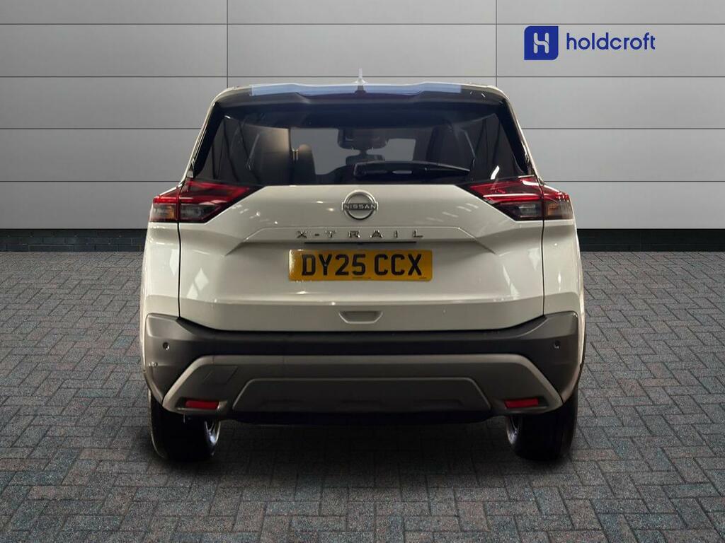 Nissan X-Trail 1.5 Mhev 163 N-connecta 7 Seat Xtronic DY25CCX White #4