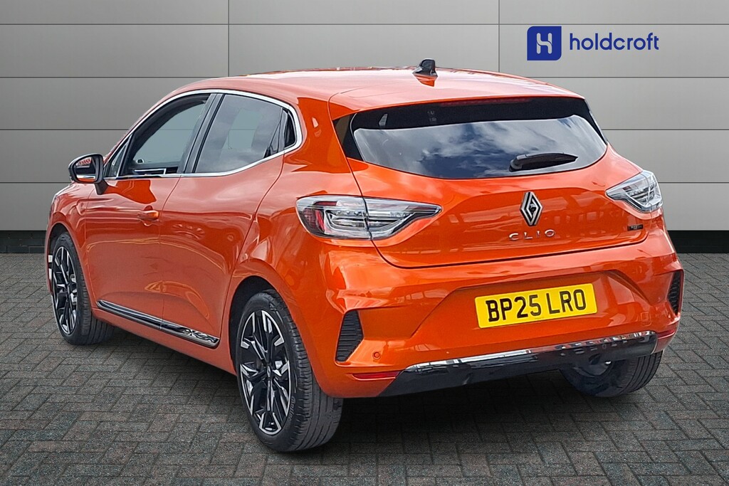 Renault Clio 1.6 E-tech Full Hybrid 145 Techno BP25LRO Orange #2