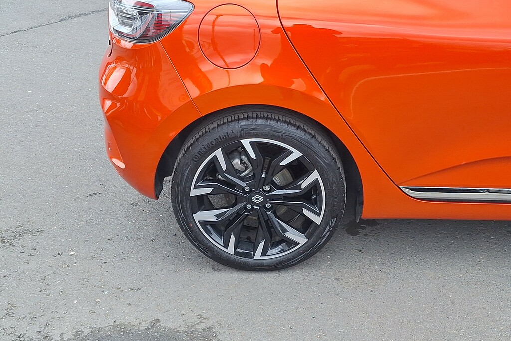 Renault Clio 1.6 E-tech Full Hybrid 145 Techno BP25LRO Orange #4
