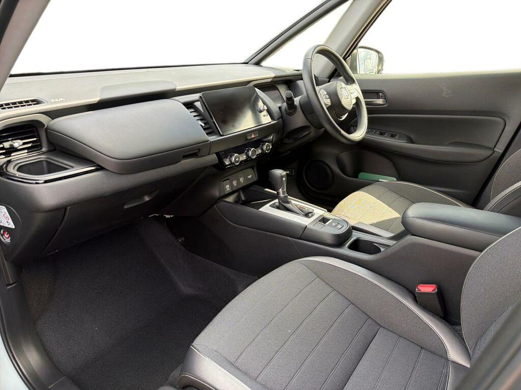 Honda Jazz 1.5 I-mmd Hybrid Crosstar Advance Ecvt DE23RXB Blue #2