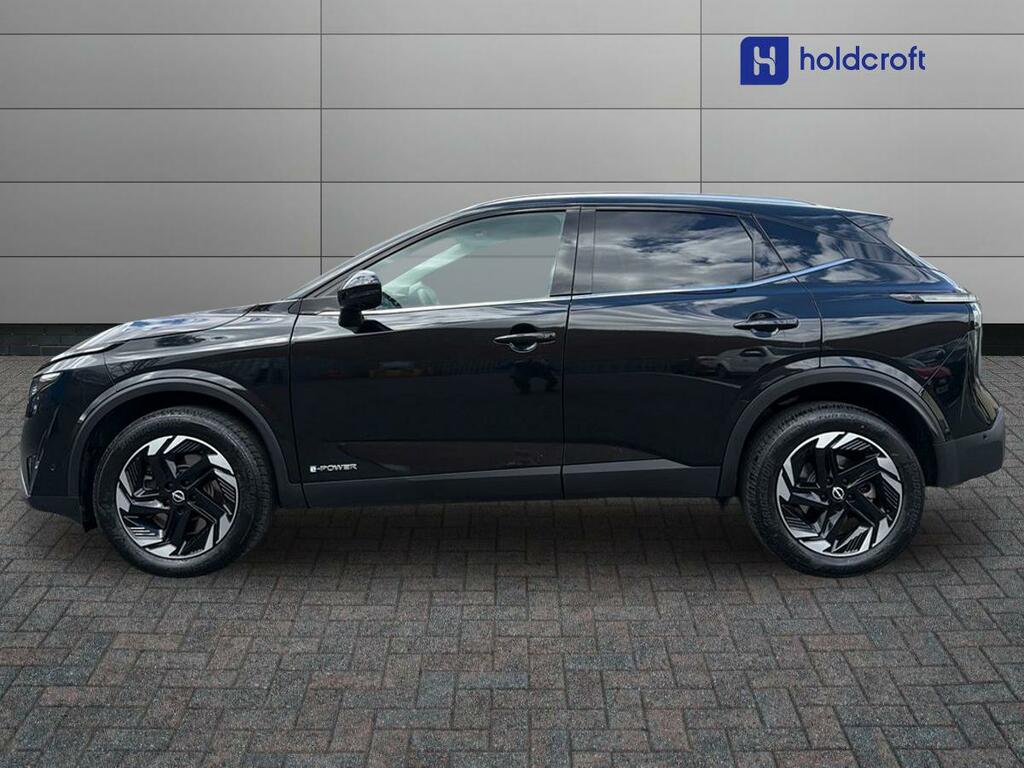 Nissan Qashqai 1.5 E-power N-connecta Glass Roof OW25TXF Black #5