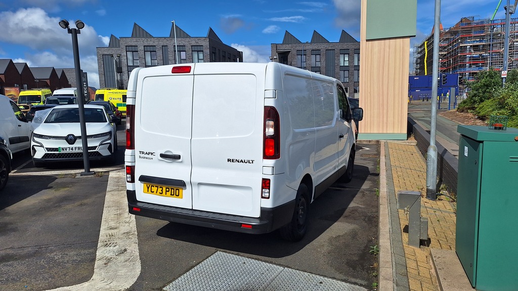 Renault Trafic Sl28 Blue Dci 130 Business Van YC73PDO White #5