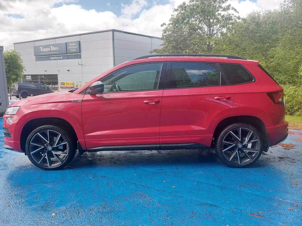Skoda Karoq 1.5 Tsi Sport Line Dsg DA71HCH Red #5