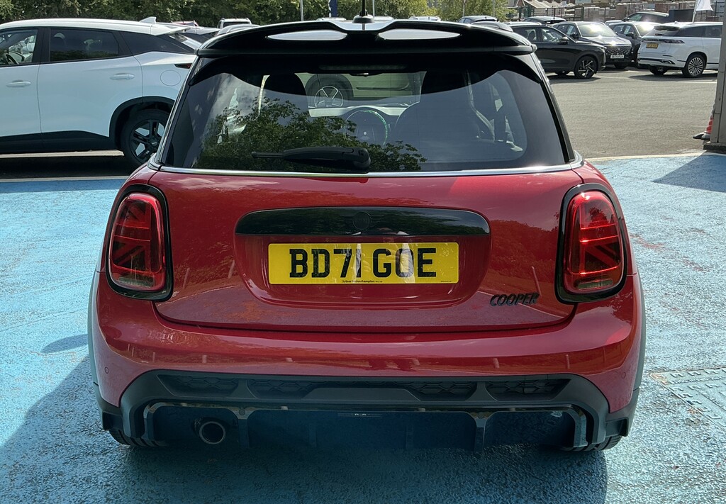 Mini Hatch 1.5 Cooper Sport BD71GOE Red #4