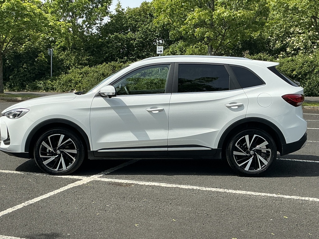 MG ZS 1.5 Hybrid Trophy DC75NHE White #5