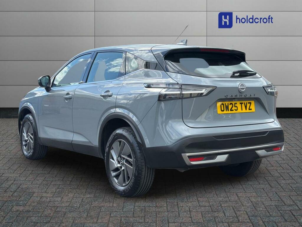 Nissan Qashqai 1.3 Dig-t Mh 158 Acenta Premium Xtronic OW25TVZ Grey #3